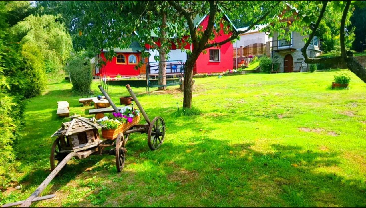 Villa Na Červené louce relax 1 Cheb Exterior foto